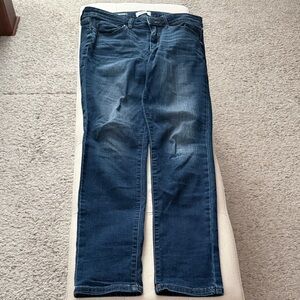 Women’s Sonoma Size 8 Skinny Dark Blue Denim Jeans